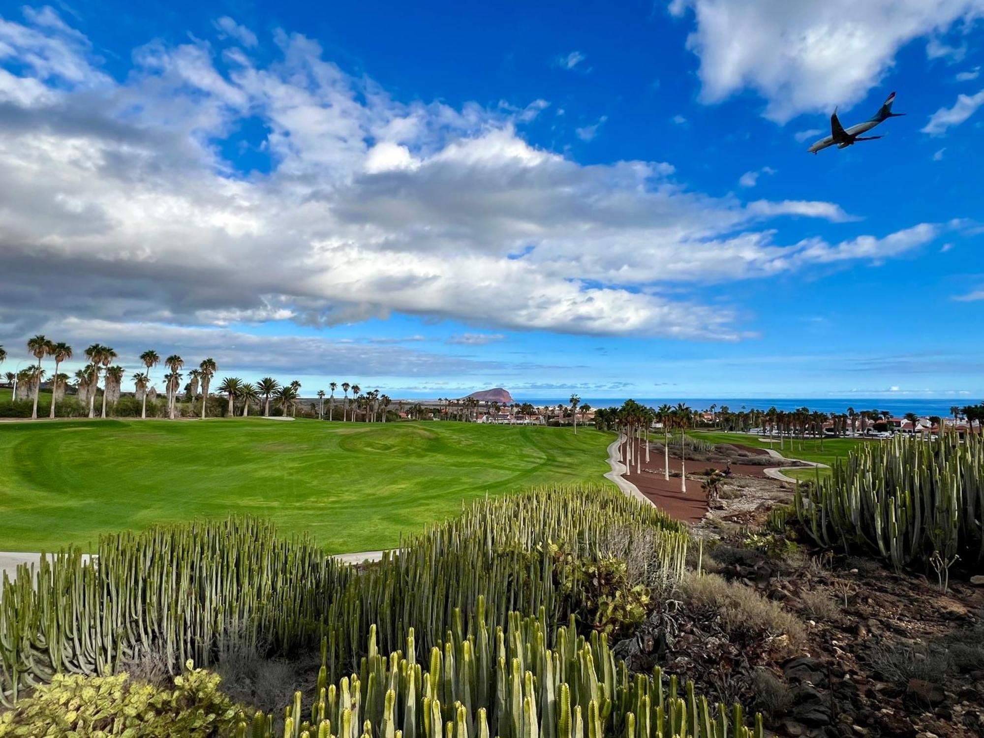 Air Conditioning, Private Parking And Fully Equipped Kitchen In Hotel Room In Golf Del Sur, Tenerife San Miguel de Abona Zewnętrze zdjęcie